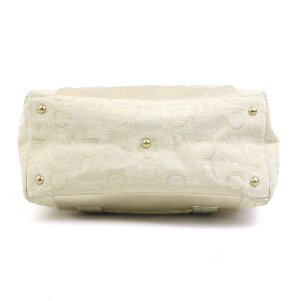 Salvatore Ferragamo shoulder bag, Gancini design, canvas and leather, light b... - Picture 4 of 16